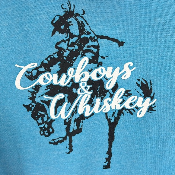 Cowgirl Hardware Women’s Hoodie Size Large Aqua Blue Graphic Kangaroo Pocket - Picture 4 of 9
